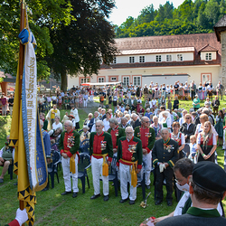 Gardemesse und Kräutersegnung mit der Bürgergarde und der Stadtkapelle Murau